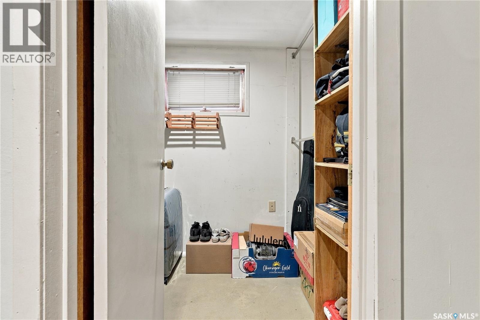1144 2nd STREET E - 48