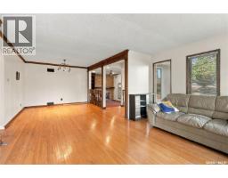 1144 2nd Street E, Saskatoon, SK S7H1R5 Photo 19