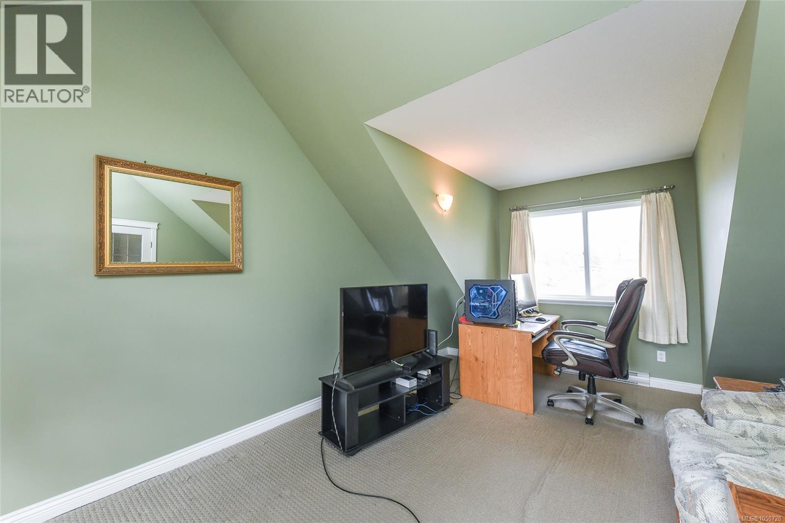 2237 Neptune Way - 22
