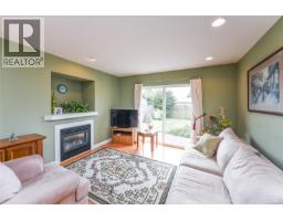 2237 Neptune Way, Comox, BC V9M4E8 Photo 14