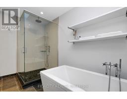 376c Wilmont Avenue, Ottawa, ON K2A0B1 Photo 16