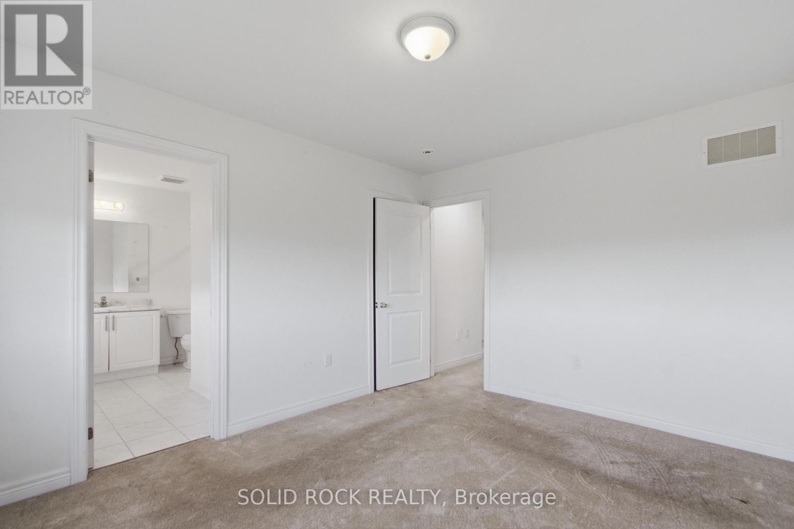 37 SUMMER BREEZE DRIVE - 16