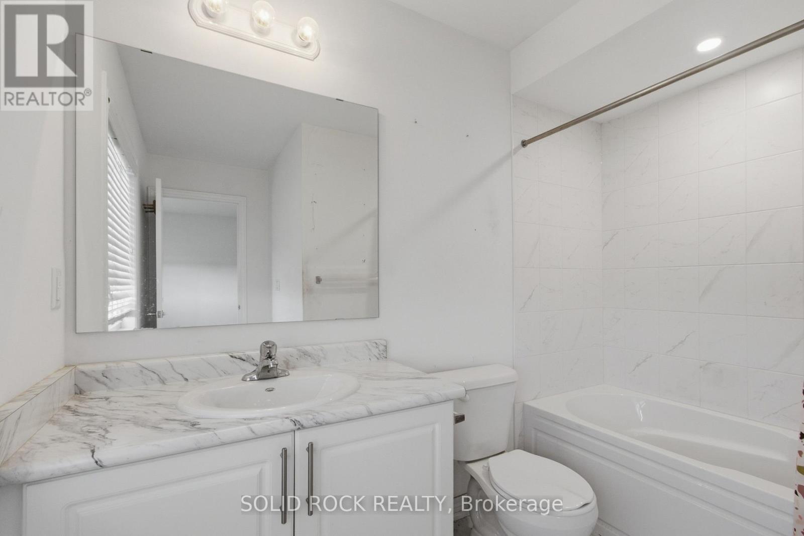 37 SUMMER BREEZE DRIVE - 17