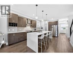 Primary Bedroom - 4656 82 Street Nw, Calgary, AB T3B2P7 Photo 8