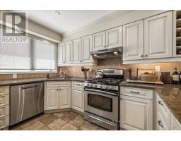 2254 Marine Drive, Oakville, ON L6L1C1 Photo 13