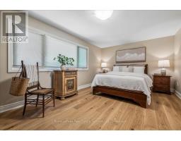 2254 Marine Drive, Oakville, ON L6L1C1 Photo 16