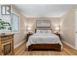 2254 Marine Drive, Oakville, ON L6L1C1 Photo 17
