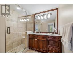 2254 Marine Drive, Oakville, ON L6L1C1 Photo 21