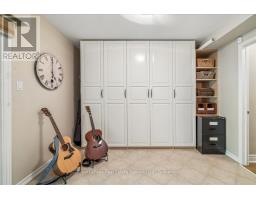 2254 Marine Drive, Oakville, ON L6L1C1 Photo 25