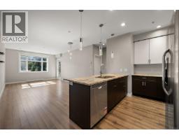 315 2655 Sooke Rd, Langford, BC V9B1Y3 Photo 20