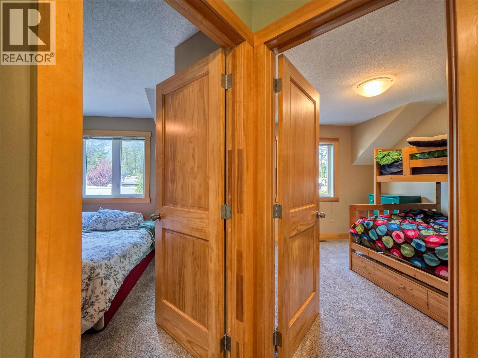 #81 4868 Riverview Drive - 34