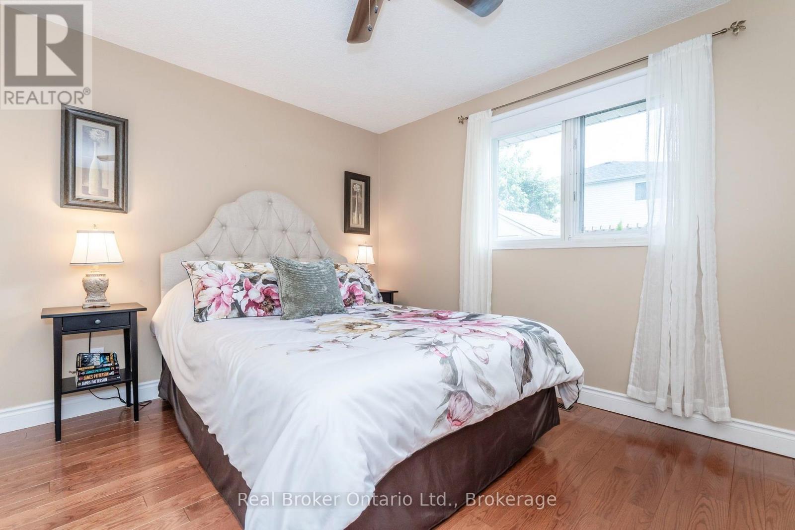 15 NEELANDS STREET, Barrie (West Bayfield) — photo 11