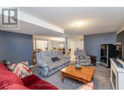 15 Neelands Street, Barrie, ON L4N7A1 Photo 18