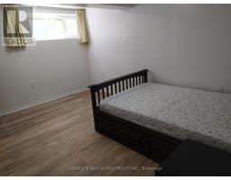 96 Berkinshaw Crescent, Toronto, ON M3B2T2 Photo 11