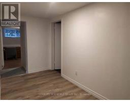 96 Berkinshaw Crescent, Toronto, ON M3B2T2 Photo 16