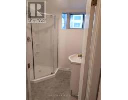 96 Berkinshaw Crescent, Toronto, ON M3B2T2 Photo 17