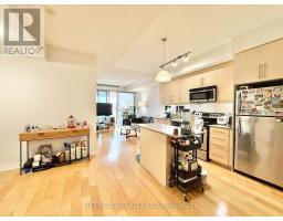 Den - 926 - 2885 Bayview Avenue, Toronto, ON M2K0A3 Photo 6