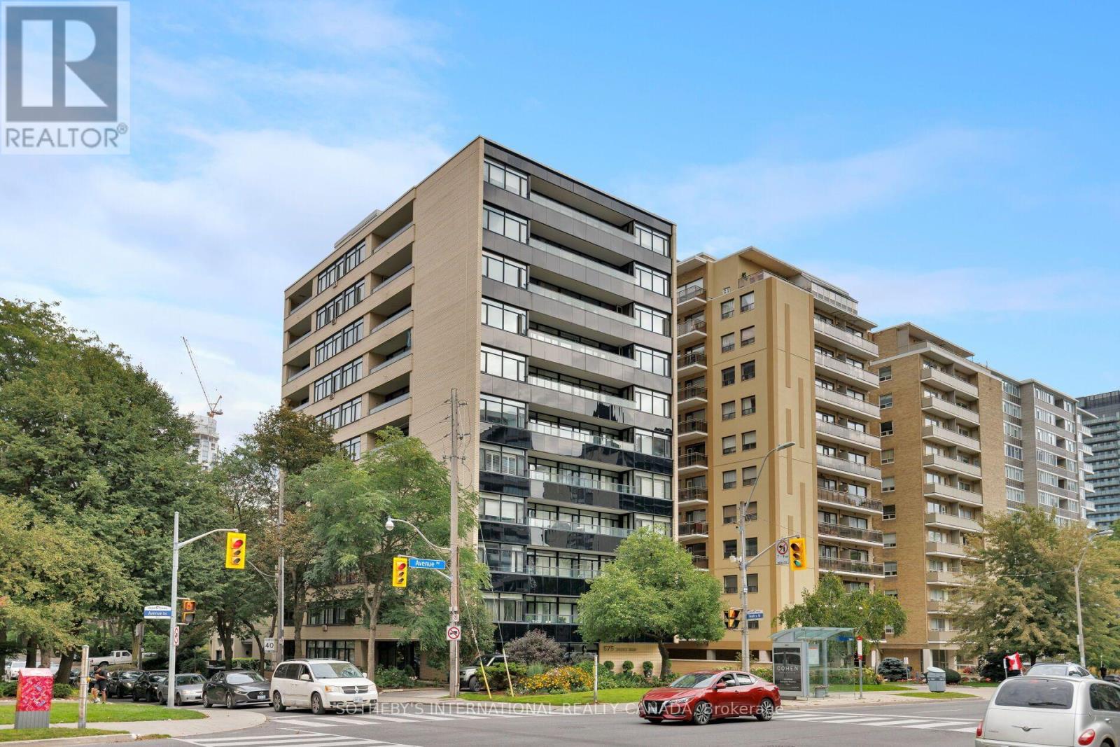 #1001 575 AVENUE ROAD - 2