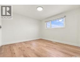 702 Mckercher Drive, Saskatoon, SK S7H3W7 Photo 21