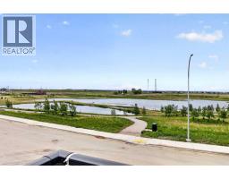 6 Hotchkiss Parade Se, Calgary, AB T3S0X5 Photo 32