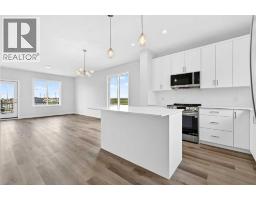 4pc Bathroom - 6 Hotchkiss Parade Se, Calgary, AB T3S0X5 Photo 15