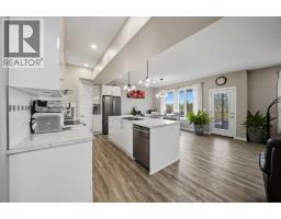 Primary Bedroom - 29 Alderwood Close, Blackfalds, AB T4M0L9 Photo 11
