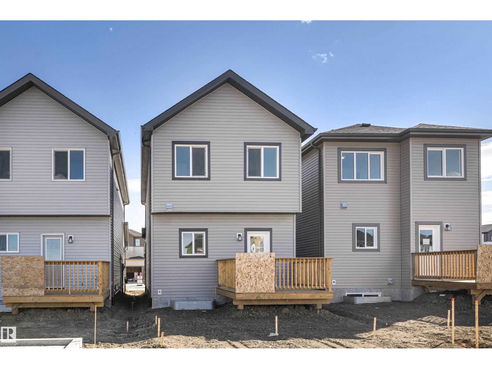 20826 15A AV NW - 3