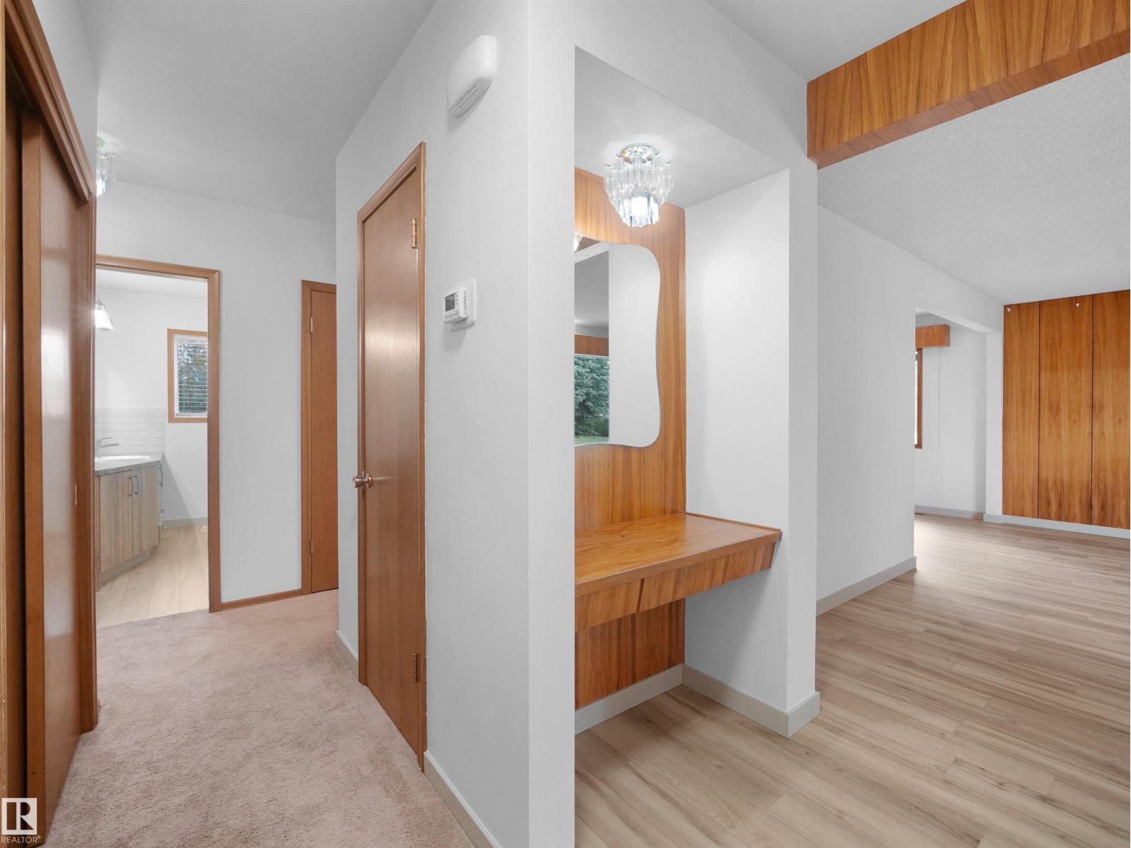 10307 135 AV NW - 16