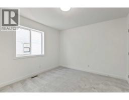 164 Copperhead Road Se, Calgary, AB T2Z5H6 Photo 32