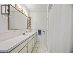 413 97a Highway, Sicamous, BC V0E2V1 Photo 45