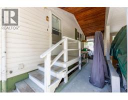 413 97a Highway, Sicamous, BC V0E2V1 Photo 32