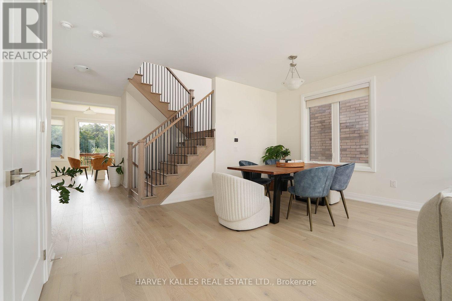 MAIN FLOOR - 253 SEAVIEW HEIGHTS, East Gwillimbury (Queensville) — photo 8