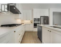 Main Floor - 253 Seaview Heights, East Gwillimbury, ON L9N0Z1 Photo 14