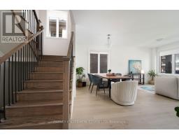 Main Floor - 253 Seaview Heights, East Gwillimbury, ON L9N0Z1 Photo 9