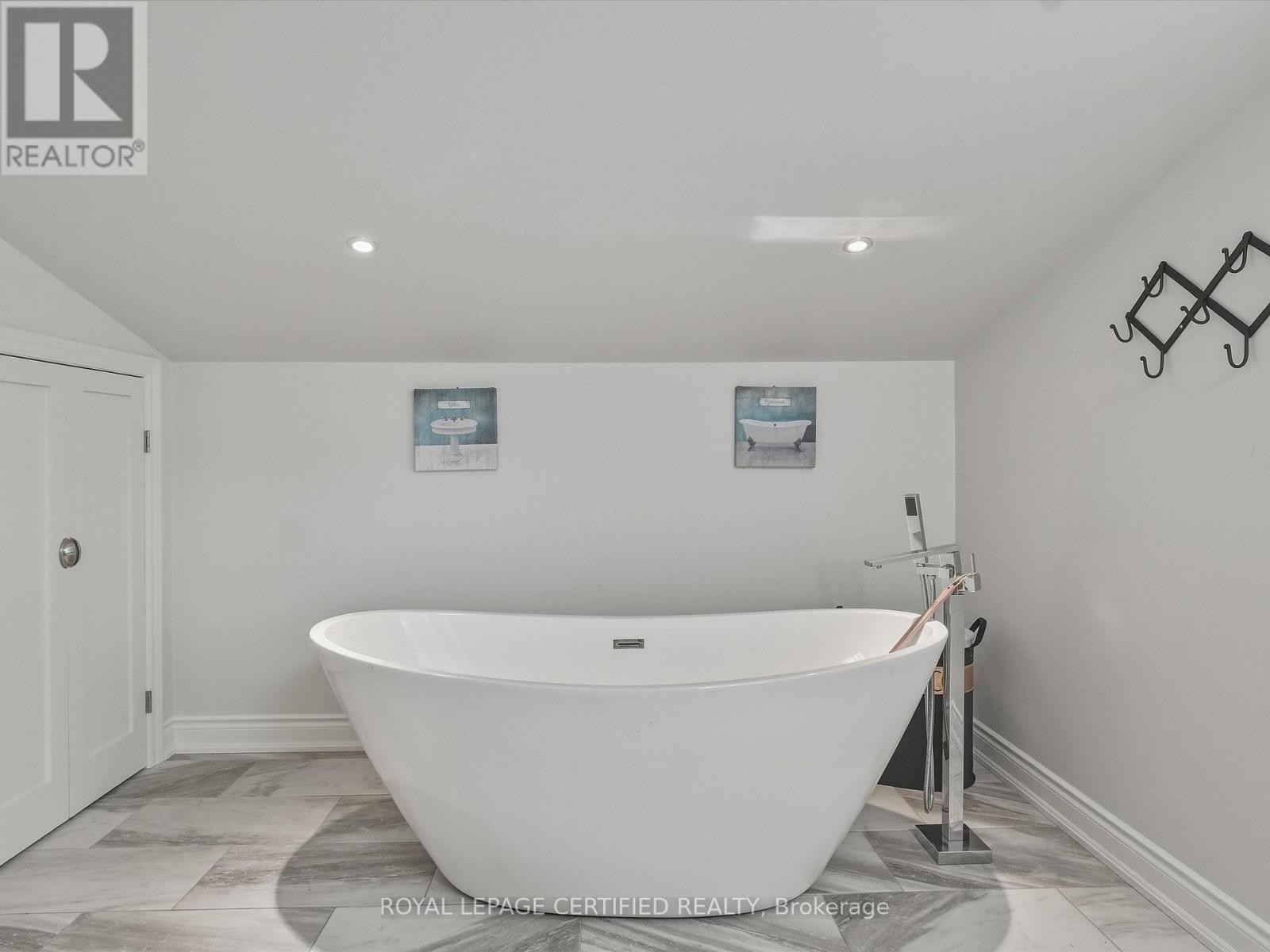 27450 Highway 12, Brock, ON photo 42