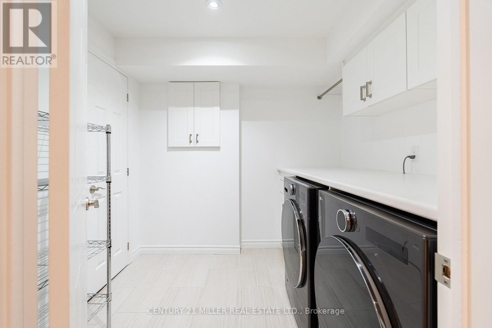 #30 2920 HEADON FOREST DRIVE - Image 25
