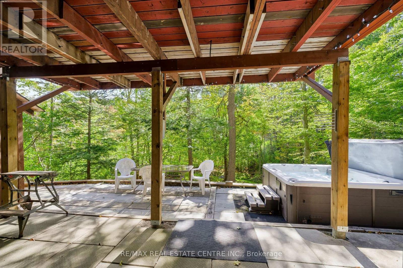 80 GLENDA JANE DRIVE - Image 45