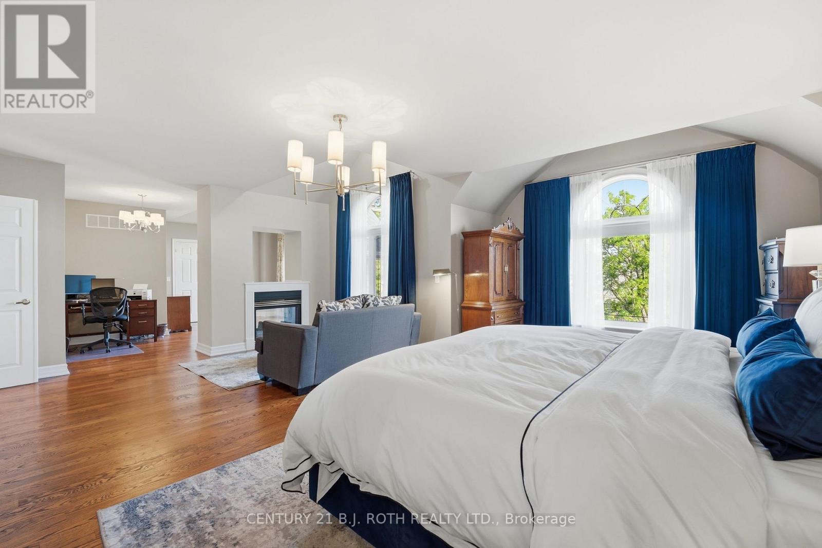 20 CRESTON ROAD - Image 24