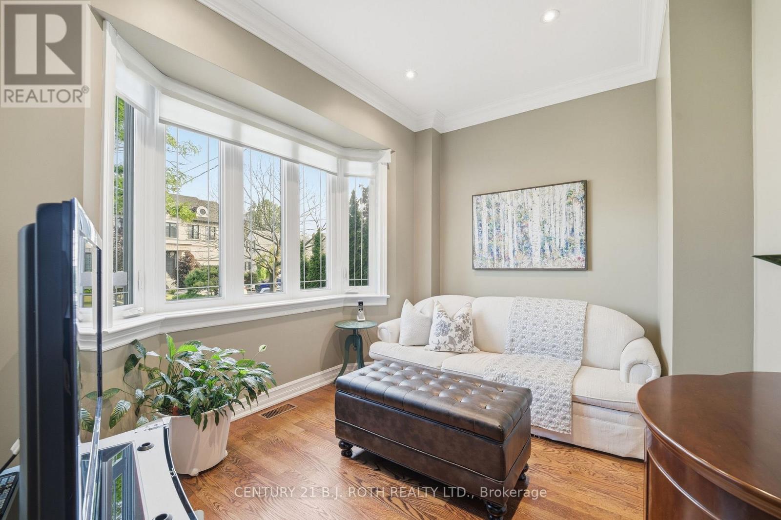 Photo of 20 CRESTON ROAD