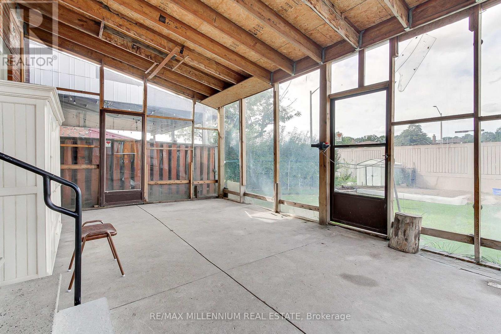 7431 SIGSBEE DRIVE - Image 32