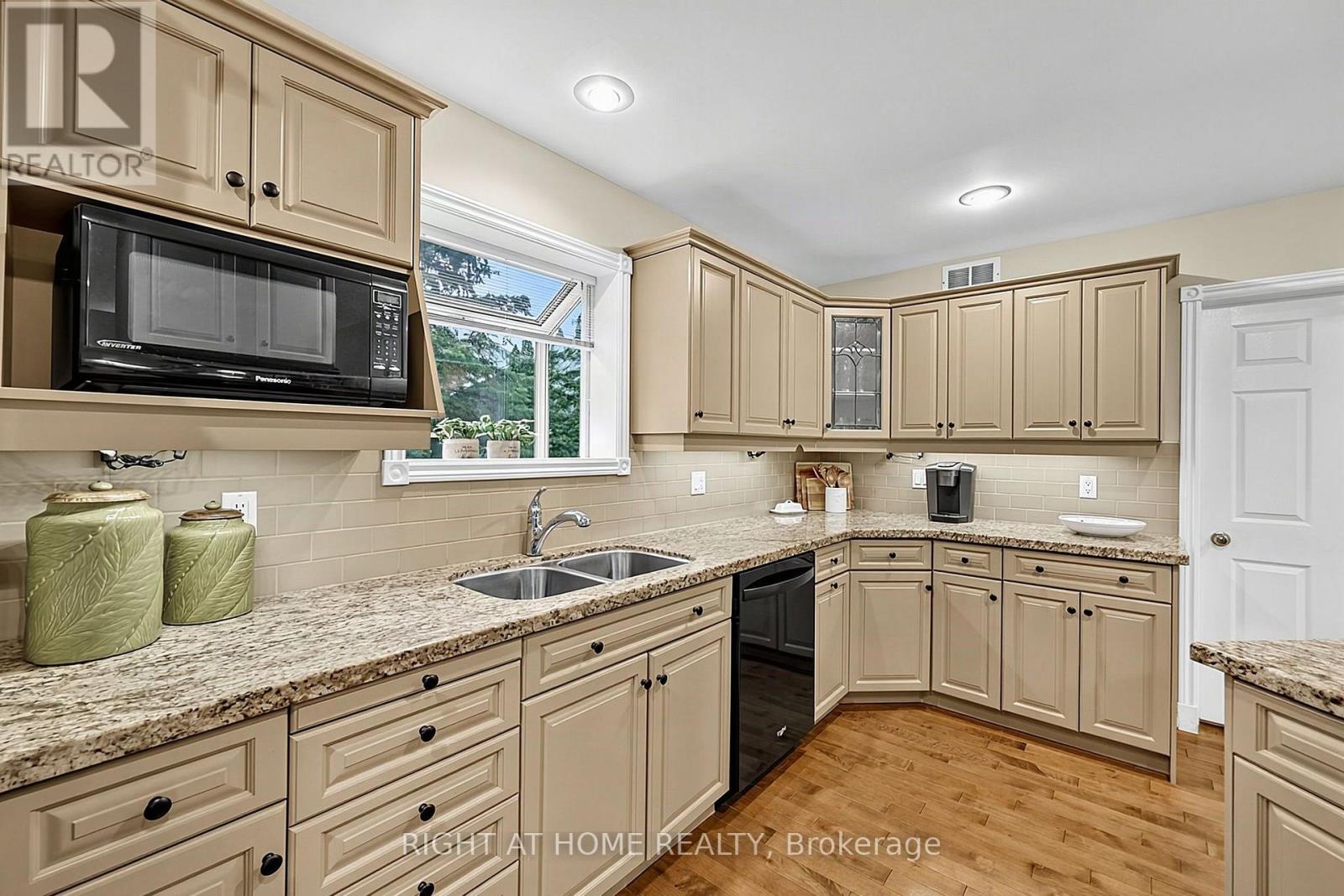57 HIGHLAND DRIVE - Image 12