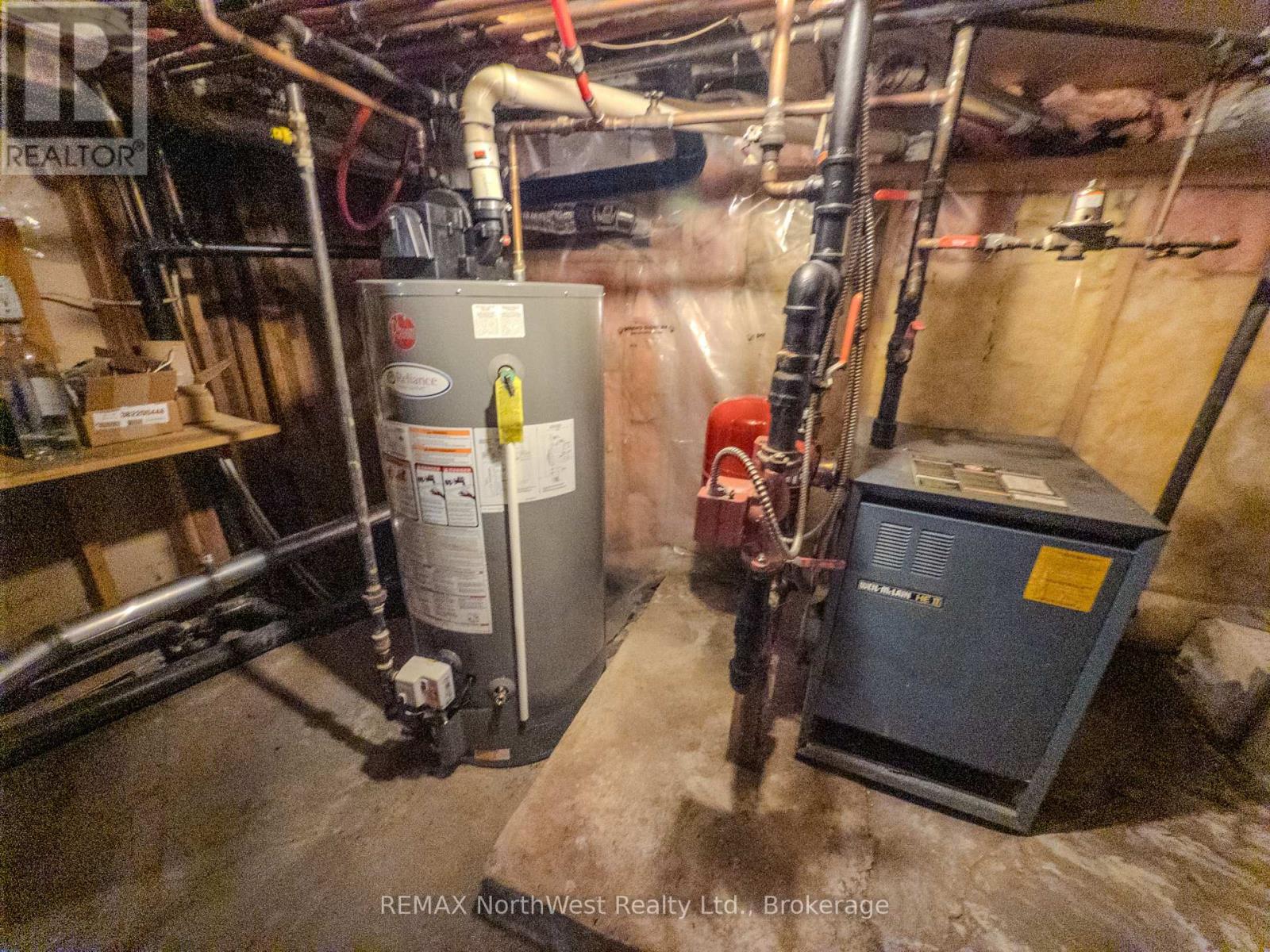 617 FIRST STREET S, Kenora (Central) — photo 47
