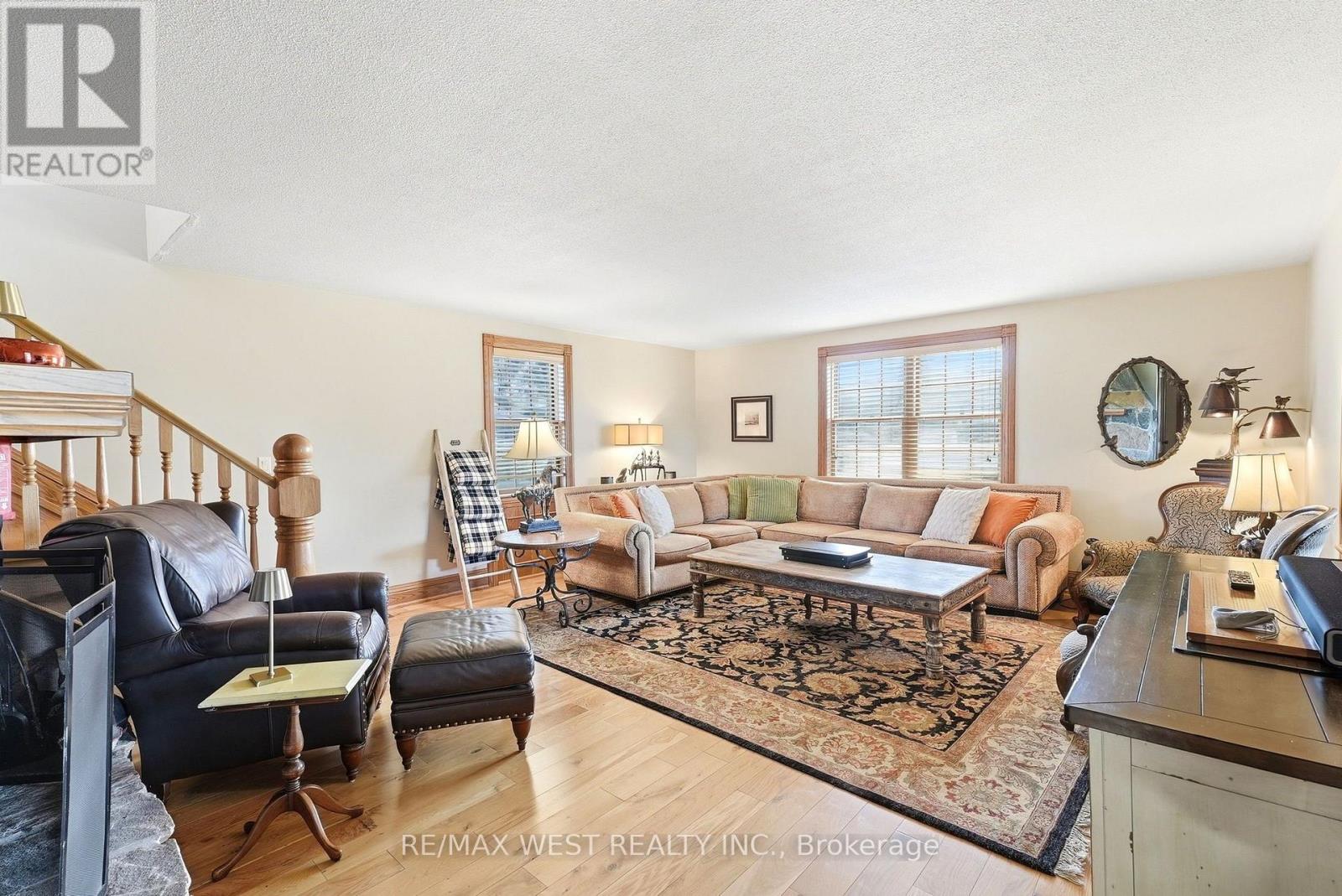 1568 HIGHWAY 59 S, Norfolk — photo 3