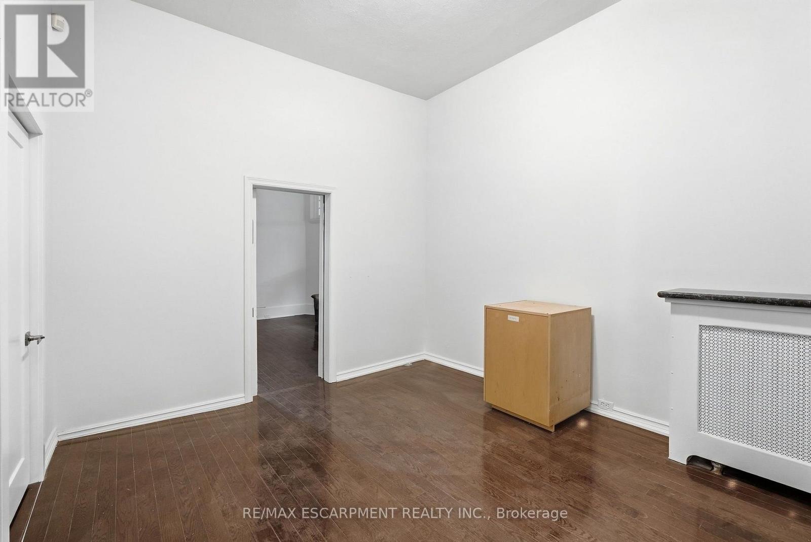 MAIN LEVEL - 191 JAMES STREET S, Hamilton (Corktown) — photo 13