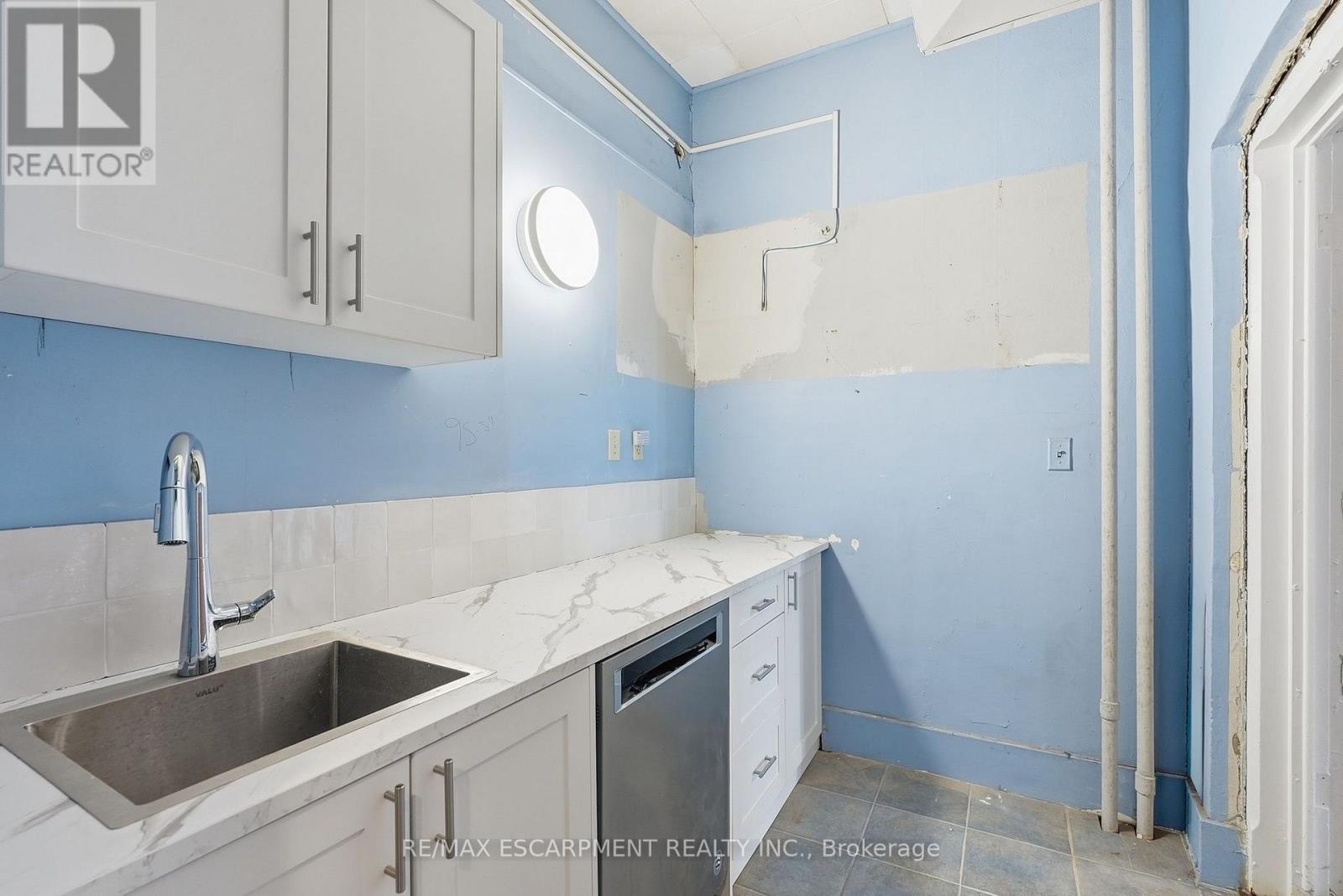 MAIN LEVEL - 191 JAMES STREET S, Hamilton (Corktown) — photo 17