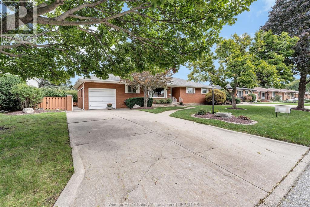 2360 LEONARD ROAD - 2