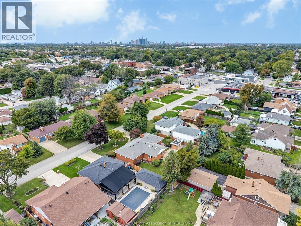 2360 LEONARD ROAD - 46