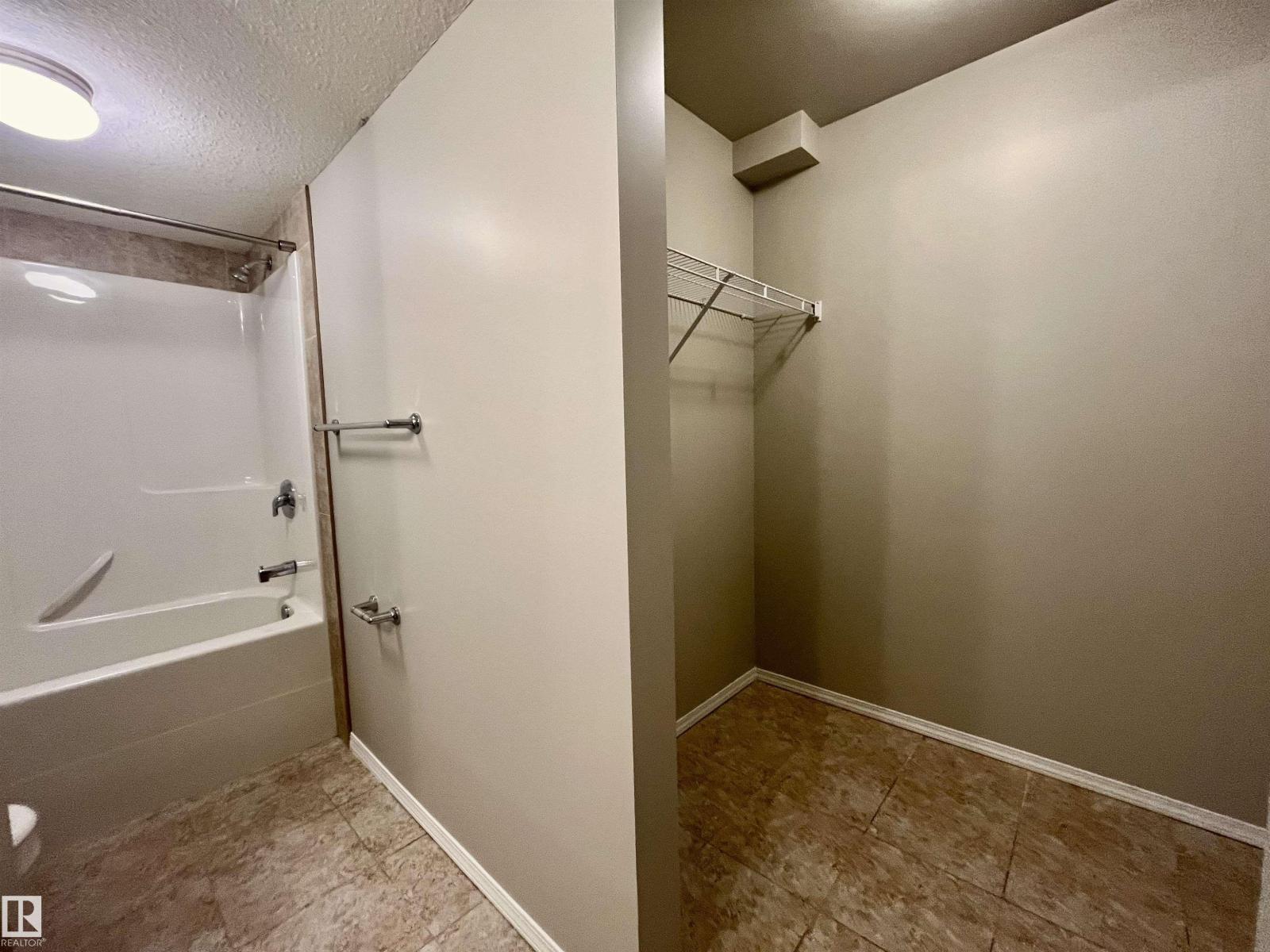 #102 6921 199 ST NW - 13