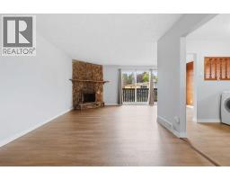 4pc Bathroom - 15 Doverville Way Se, Calgary, AB T2B2N6 Photo 7
