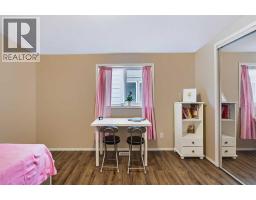 301, 215 17 Avenue NE - photo 24